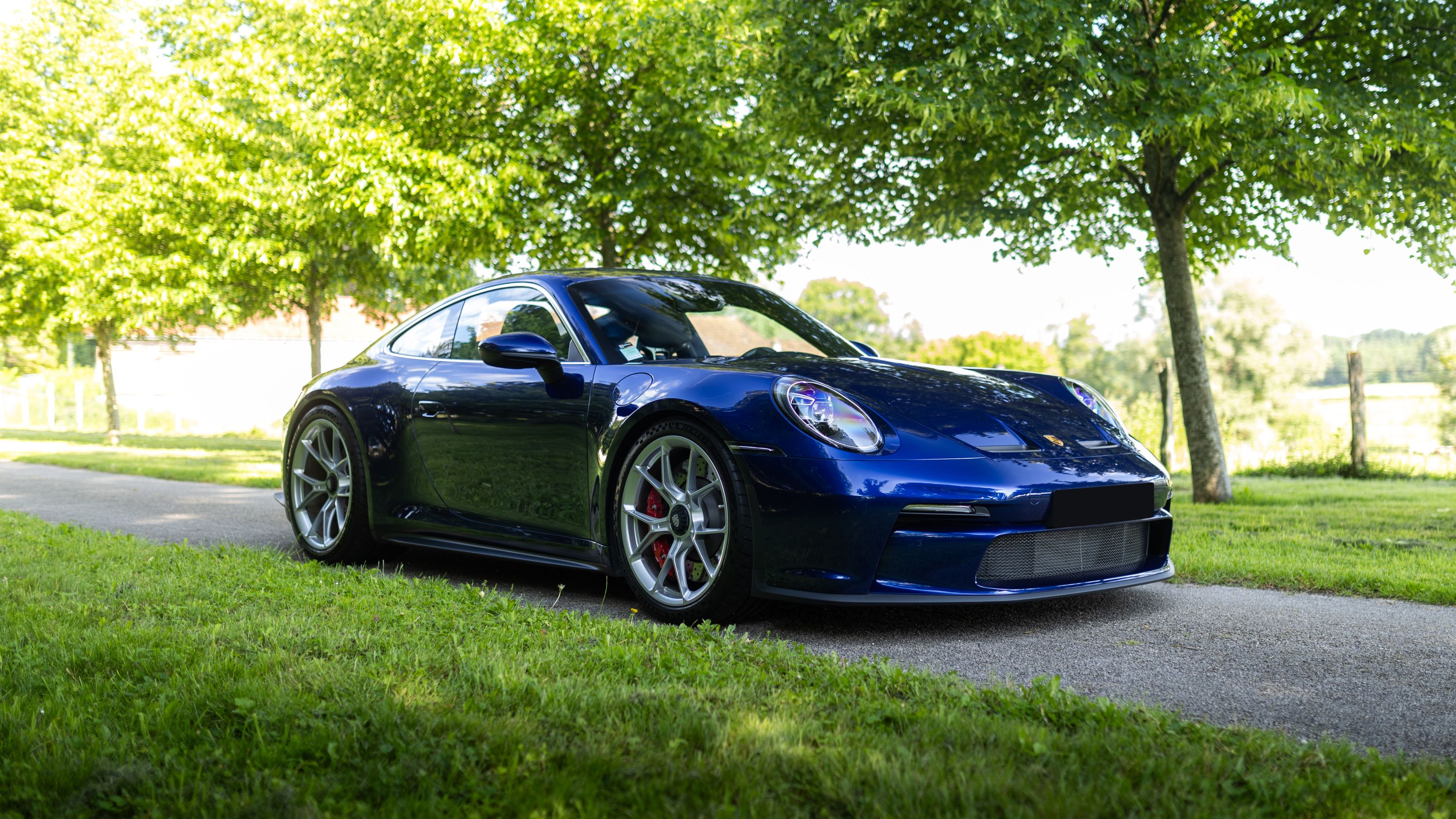 Porsche 992.1 GT3 Touring